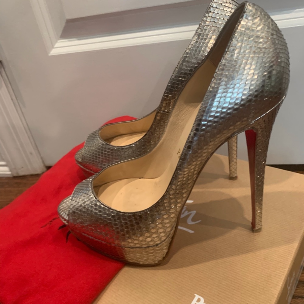 Christian Louboutin Lady Peep 150 Phython Cosmo Pump